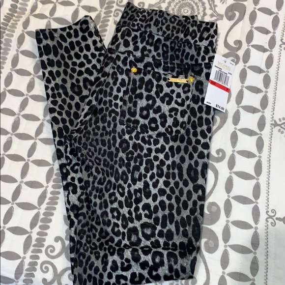 Michael Kors Petite Panther Leggings - Picture 4 of 6